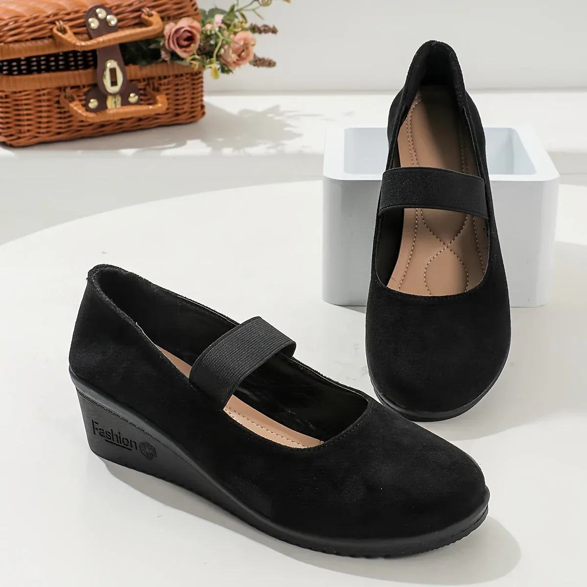 Luna | Chique zwarte damessneakers met antislip zool - Afbeelding 4